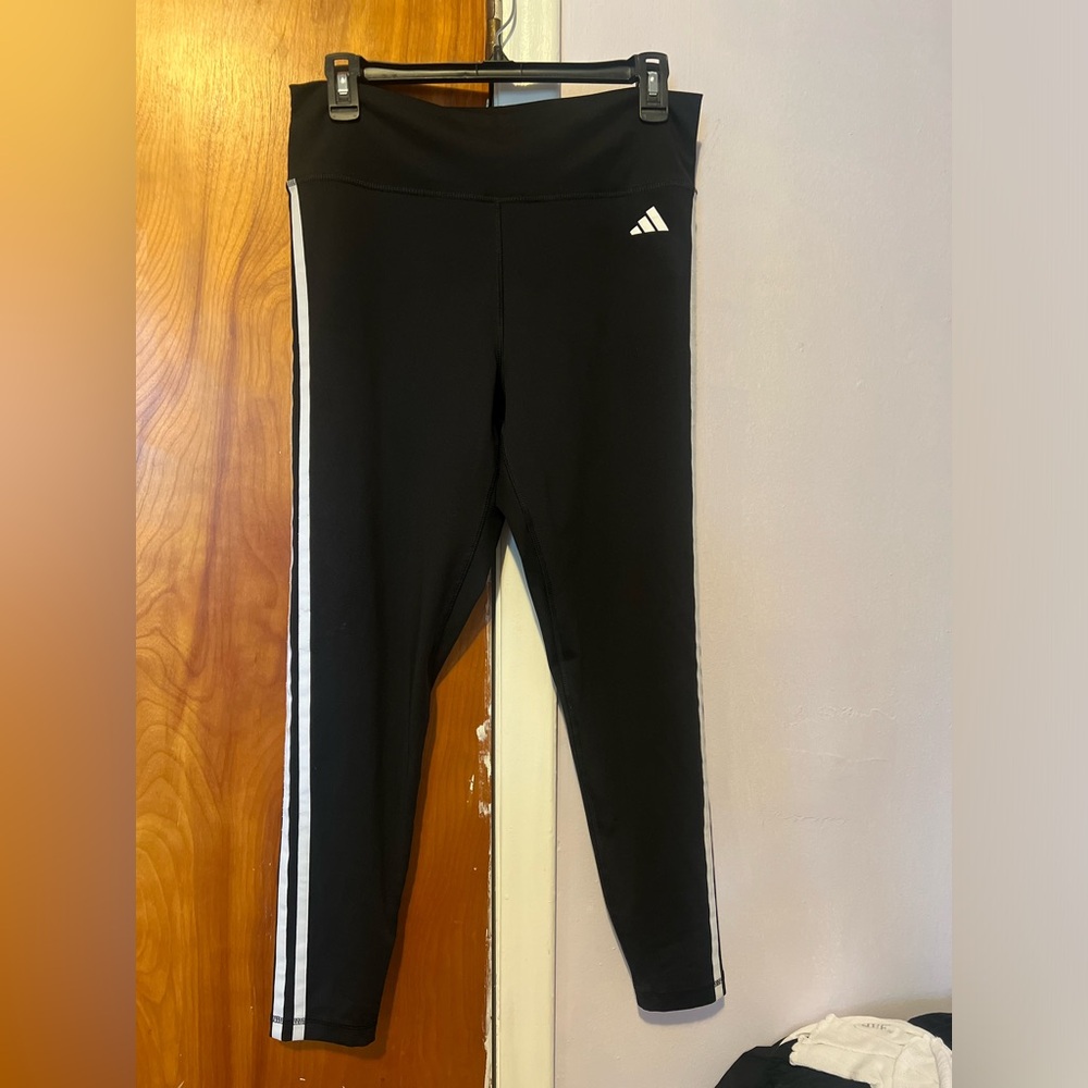 Adidas stretch plants black